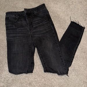 Ripped skinny jeans TALL